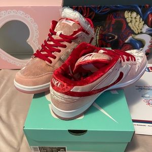 Nike SB Strangelove dunks